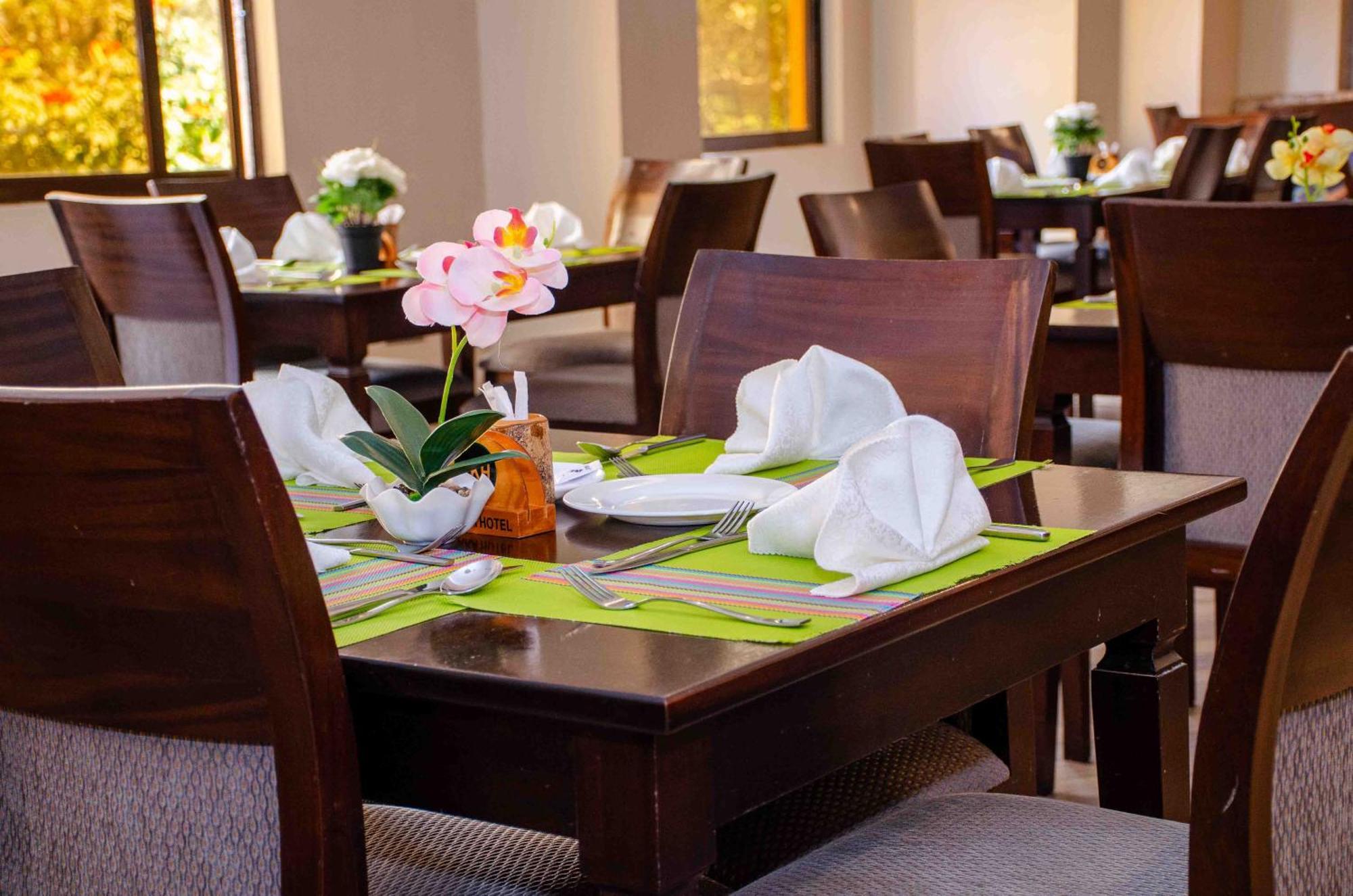 The Kyaka Hotel Machakos Экстерьер фото